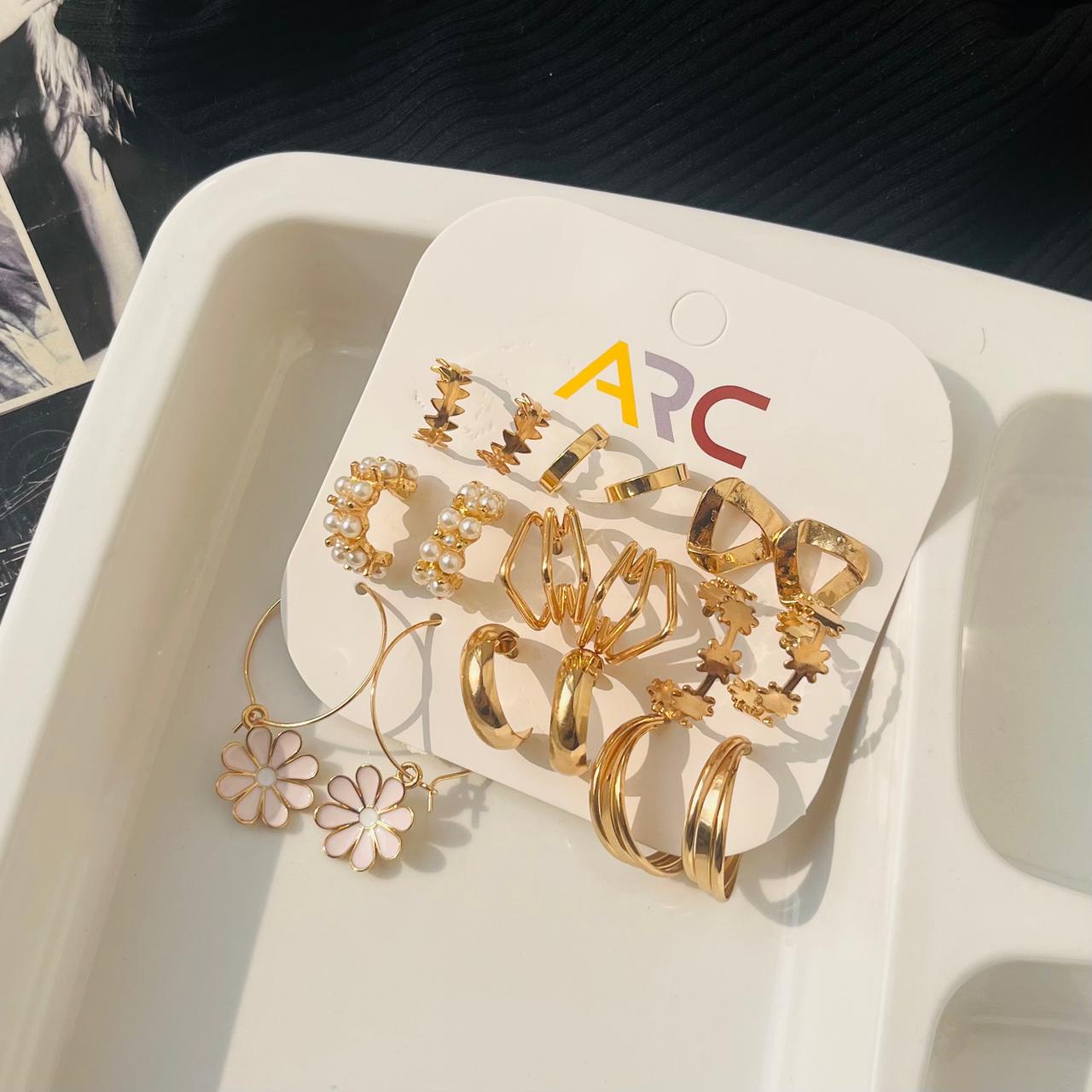 Daisy Pearl Earrings Combo (₹20 Per Pair)