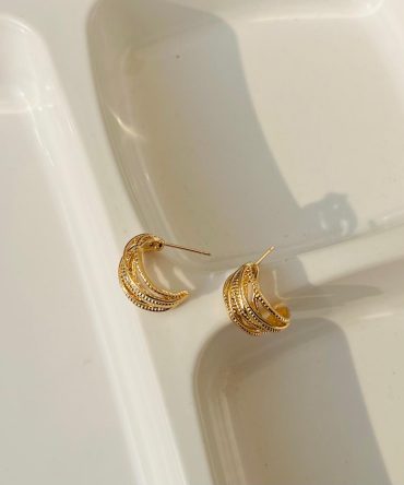 Giselle Golden Hoops