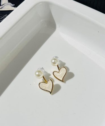 Pearl Heart Earrings