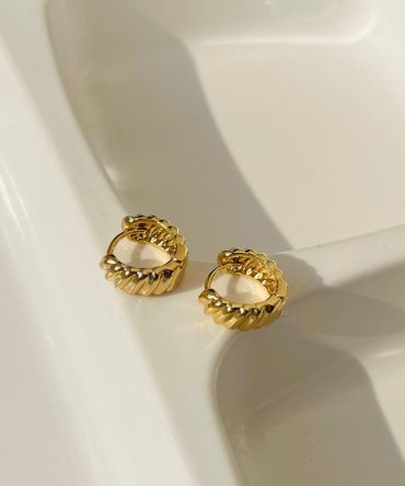 Lucy Golden Hoops