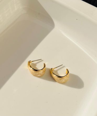 Weathered White Earrings-C