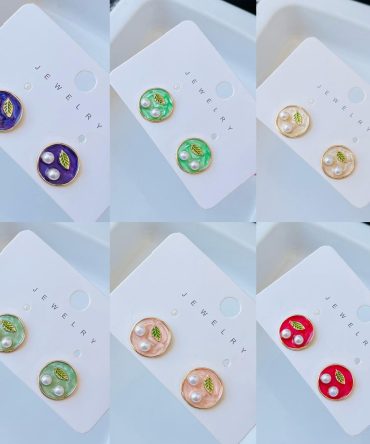 Pastel Floral Pearl Earrings